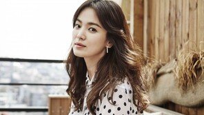 오카모토 불매 운동, 유통업체에 ‘송혜교 결단’ 호소