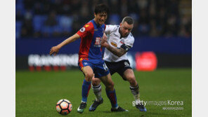 아! 이청용, 볼턴행 불발. 동료 부상…친정 복귀 문턱에서 좌절