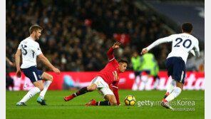 ‘손흥민 선발출전’ 토트넘, 맨유에 2-0 승리…‘9경기 무패’