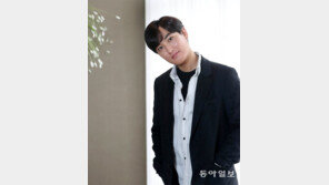 강타 “아이돌 홍역 겪어봤으니… 잘 크도록 도와야죠”