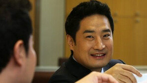 도도맘과 ‘불륜’설 강용석, 서울대·하버드→변호사→정치인→방송인…‘파란만장’