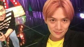 이재진, 더치페이 팬미팅 논란 확산…“팬이 돈벌이 수단?”vs“더치는 에티켓”