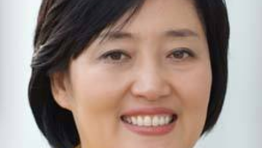 박영선 “정형식 판사, 김진태 의원과 친인척이라는 말 있다”