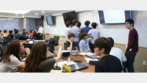 국내 최초 無전공 교육… 4차 산업혁명 맞춤 학부 인재 첫 배출