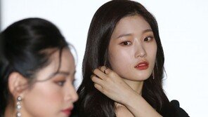 [동아포토]정채연, 스크린 데뷔.. 예쁨주의