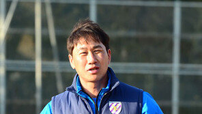 “먼저 생각하고 움직여라”…유비의 디테일 축구