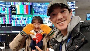 ‘피겨 해설위원’ 곽민정, 상큼한 미모 포착 “박재민과 함께”