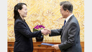 文대통령 “여건 만들어 성사”… 4월 한미훈련이 첫 고비