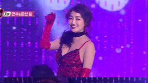 49세 이연수 파격 무대에 ‘불타는 청춘’ 시청률 활활