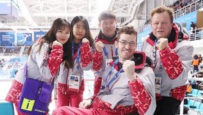 60세 美 조종사, 올림픽 열리면 ‘한국팀 손발’
