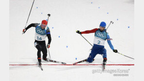 푸르카드-쉠프, 같은 기록 다른 메달 색…왜?