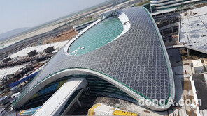친환경 디자인의 인천공항 제2 터미널, 이건창호 신재생에너지 기술력 적용