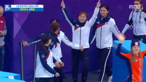 [쇼트트랙 여자 계주 결승]최민정, 심석희에 ‘세리머니’ 컨펌?…누리꾼 “귀요미들”
