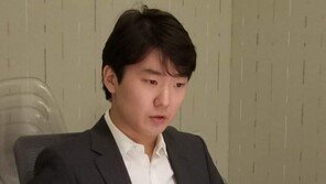 쇼팽콩쿠르 우승 조성진, “쇼팽 너무 좋지만 쇼팽만 연주하지 않을 것”