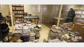 서울시, 고은 서재 재현 ‘만인의 방’ 철거 방침