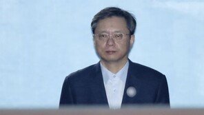 ‘1심 징역 2년6개월’ 우병우 측 변호인 “판결문 검토 후 항소할 것”