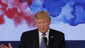 [단독]트럼프 “수입 철강 25%·알루미늄 10% 관세 부과할 것” 