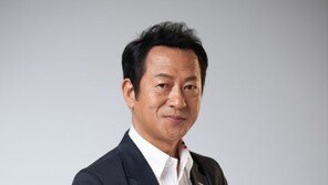 최일화 “모든 것 내려놓겠다” 불구, “성폭행 사실 아니면 해명하라” 여론 부글부글