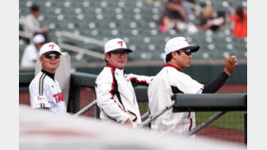 첫 친정 조우 류중일 감독 “가슴이 벌렁벌렁하네”