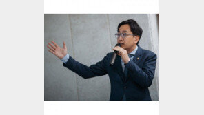 금태섭 “김어준, ‘미투 운동’에 왜 정치 얘기 꺼내는 지 모르겠다” 또 비판