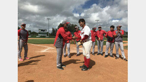 ‘연봉동결·주장선임’, SK가 이재원에 건네는 마지막 베팅