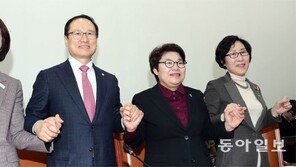 휴일할증은 野, 특례축소는 與 뜻대로