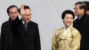 정두언 “경천동지 할 일→불법 대선자금→가족 연루→김윤옥 ‘큰 실수’”