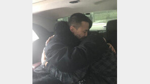 “마지막까지, 뜨겁게”…전필립 회장, 지드래곤X탑 포옹 공개 