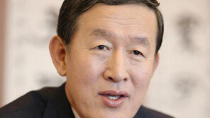 [오늘의 얼굴] 허창수 회장, 美 565명에 서한 전달