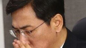 안희정 성폭행 의혹에 분노 30대男, 야구방망이로 관사 유리창 ‘와장창’