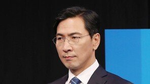 도대체 왜? 안희정의 행동-대화로 심리분석 해보니…