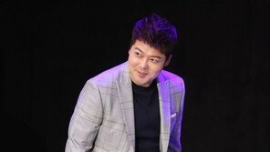 [동아포토]전현무, 한혜진 열애 인정 후 첫 공식석상