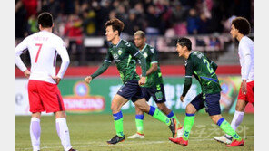 ‘슈퍼스타+승리수당 1억’ 톈진을 말끔히 지워버린 전북 측면