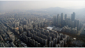 [퇴근길 부동산]조정 국면 들어선 서울 아파트 시장…강남 ‘불패신화’ 계속될까