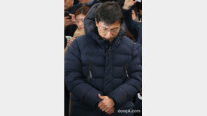 [동아포토]안희정 ‘자진출석’