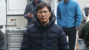 [동아포토]안희정 전 지사, 서부지검 출석