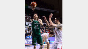 DB 김주성의 후배사랑 “우리에겐 두경민이 MVP”