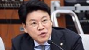 장제원 ‘미친개’ 논평에…민주당 “경찰 능욕” 민평당 “한탄 넘어 참담”