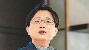 “창고형 매장-마트 결합 ‘홈플러스 스페셜’ 선보일것”