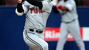 고척돔 천장 때린 박용택 타구 결과는?