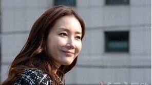 최지우 “결혼식 ‘올렸다’” 과거형 손편지 미리 공개, 왜?