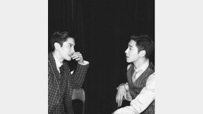 동방신기 ‘운명’, 인터넷서 뜨거운 반응…“이젠 아이돌 아닌 아티스트”