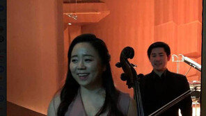 [ㅇㅁ人스타] 연주가 끝나면 문 뒤에서 벌어지는 일