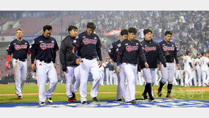 롯데와 LG 초반 부진, KBO 흥행 적신호 되나