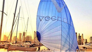 암호화폐 급락세, 혼자 28% 급등하며 역주행 중인 '이 코인'은?