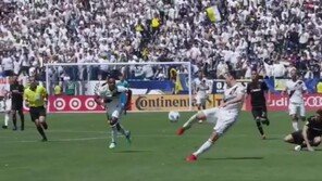 ‘멀티골’ 즐라탄, SNS에 ‘MLS 성공 데뷔’ 자축…“LA갤럭시!”