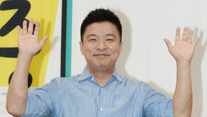 25년 만에 첫 전성기 김생민 성추행 ‘미투’, 불과 5개월만에 ‘와르르’