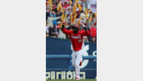 ‘69개→100개’ 역대 최다홈런 페이스, 어떻게 봐야 하나?