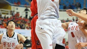 한국 떠난 사이먼 “KGC, 내 인생 최고의 팀”