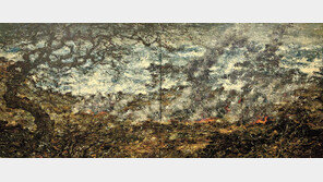 현대사 깊은 상처 위에 핀 평화의 외침